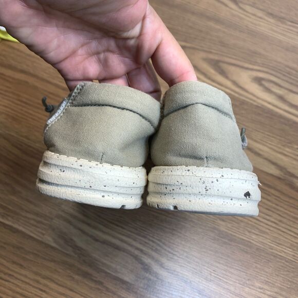 Hey Dude Women's Wendy Grey/beige Size 8 Slip On Comfort - Picture 4 of 9